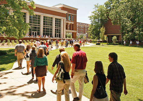 Visitors on a campus tour